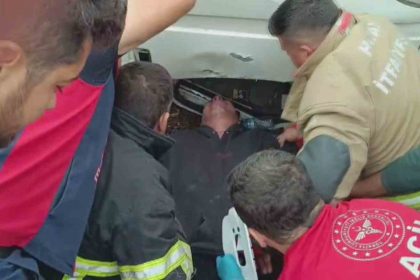 elektrik-diregine-carpip-ters-donen-minibuste-can-pazari-yasandi