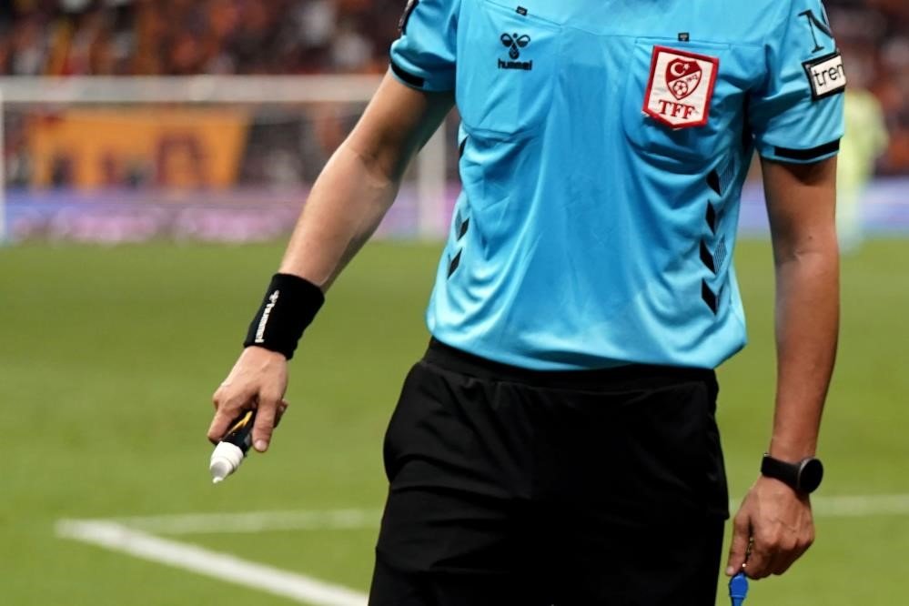 galatasaray-besiktas-derbisini-yasin-kol-yonetecek