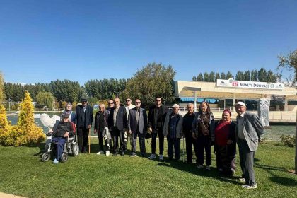 huzurevinde-kalan-yaslilar-icin-gezi-duzenlendi