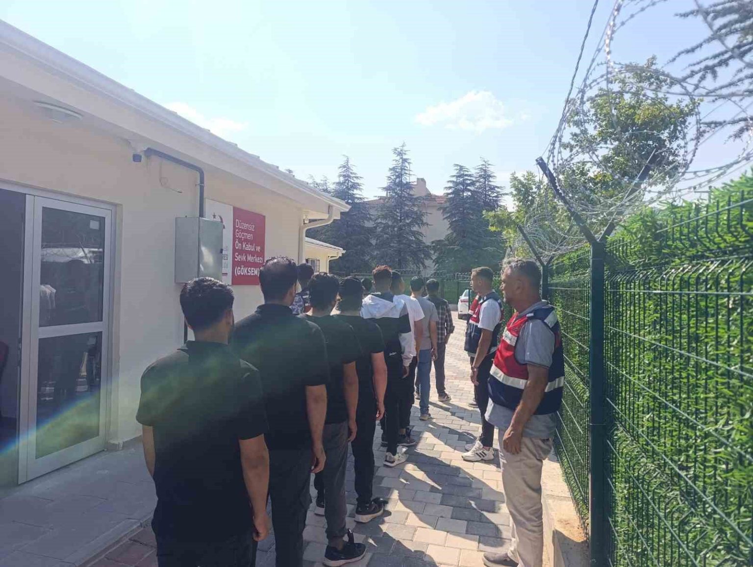 ispartada-81-yabanci-uyruklu-duzensiz-gocmen-yakalandi
