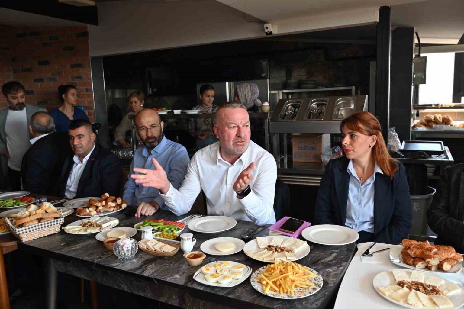 karabatidan-sevgiyolu-esnafiyla-prestij-bulusmasi