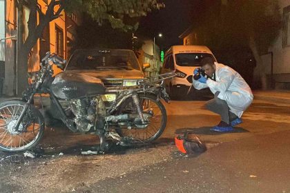 karamanda-bir-kisi-iddia-uzerine-motosikletini-yakti