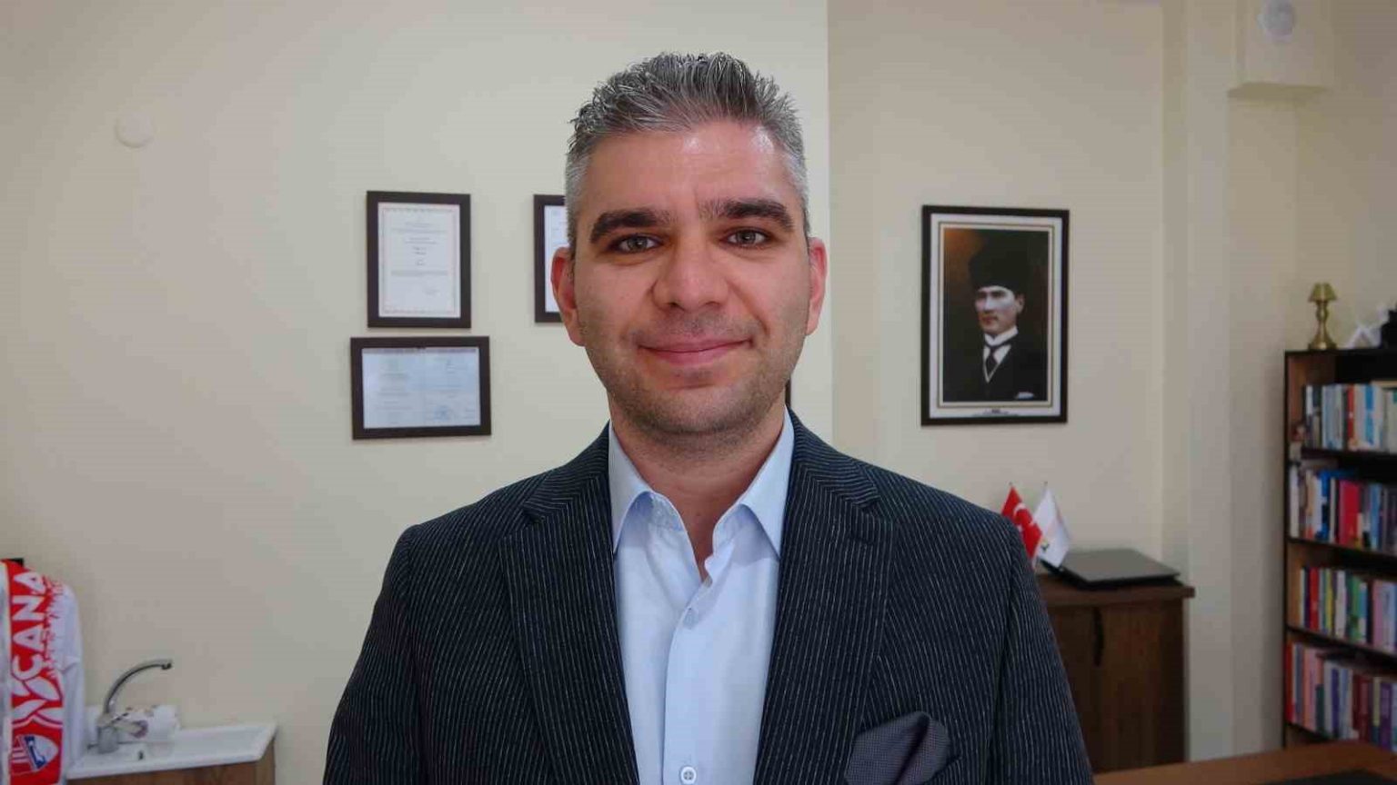 klinik-psikolog-ata-akran-zorbaligi-buyuk-bir-resmin-kucuk-bir-parcasi