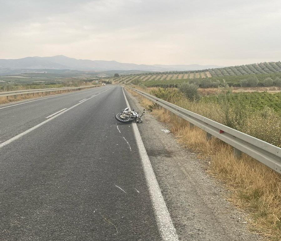 manisada-motosiklet-kazasi-21-yasindaki-surucu-agir-yarali