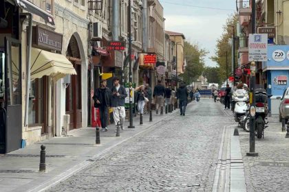 marmara-denizinde-meydana-gelen-deprem-canakkalede-de-hissedildi