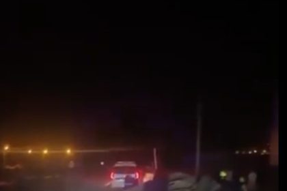 mermer-bloklara-carpan-otomobilin-surucusu-yaralandi