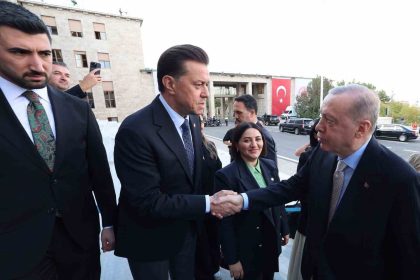 milletvekili-hatipoglu-8-donem-4-yasama-yilinin-ilk-genel-kurul-toplantisina-katildi