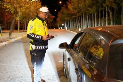 park-ve-mesire-alanlarinda-huzur-uygulamasi-yapildi