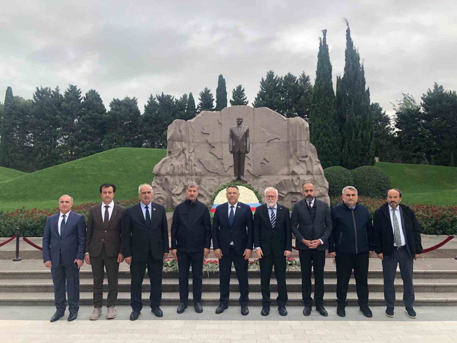 rektor-hamdullah-sevli-azerbaycanda-resmi-temaslarda-bulundu