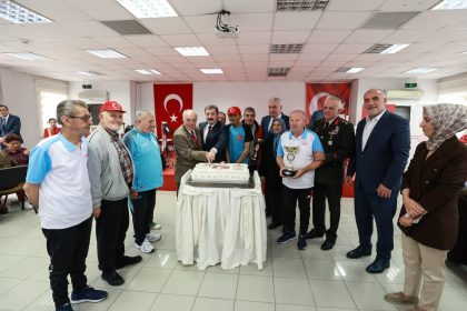 samsunda-yaslilara-vefa