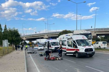 tirin-carptigi-motosikletteki-iki-genc-hayatini-kaybetti