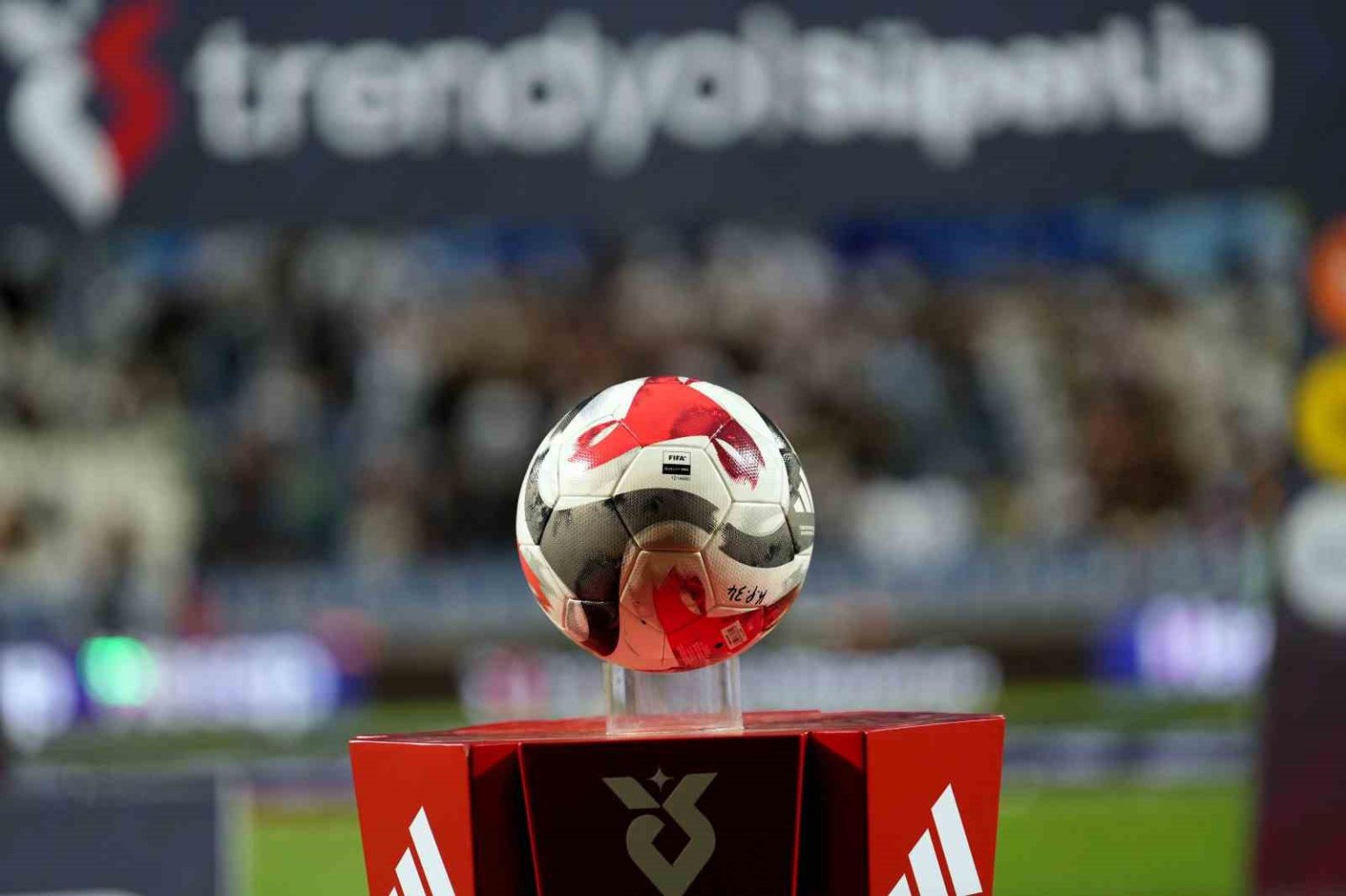 trendyol-super-ligde-8-hafta-heyecani