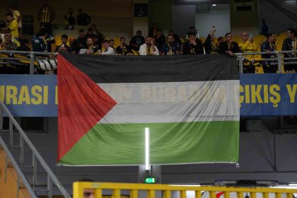 uefa-avrupa-ligi-fenerbahce-1-nice-0-mac-devam-ediyor