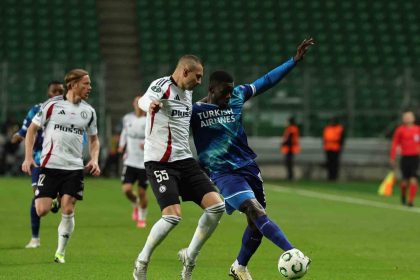 uefa-konferans-ligi-legia-varsova-0-samsunspor-1-ilk-yari