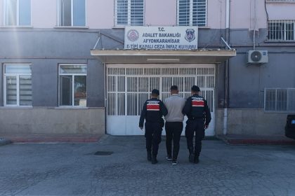 uyusturucu-operasyonunda-yakalanan-sahis-tutuklandi
