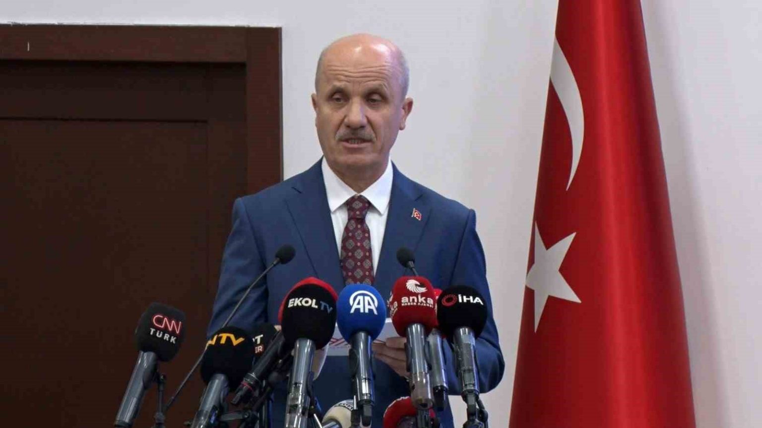 yok-baskani-ozvar-3-yilda-mezun-olabilme-imkani-saglayacak-yapisal-reformlar-gundeme-alinacak