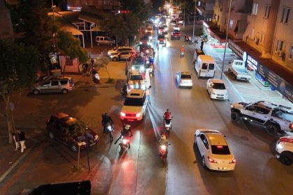 alanyada-zulme-off-gazzeye-on-konvoyu