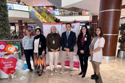 bashekim-yilmaz-anne-sutu-sadece-besin-degil-ayni-zamanda-bebekler-icin-ilac