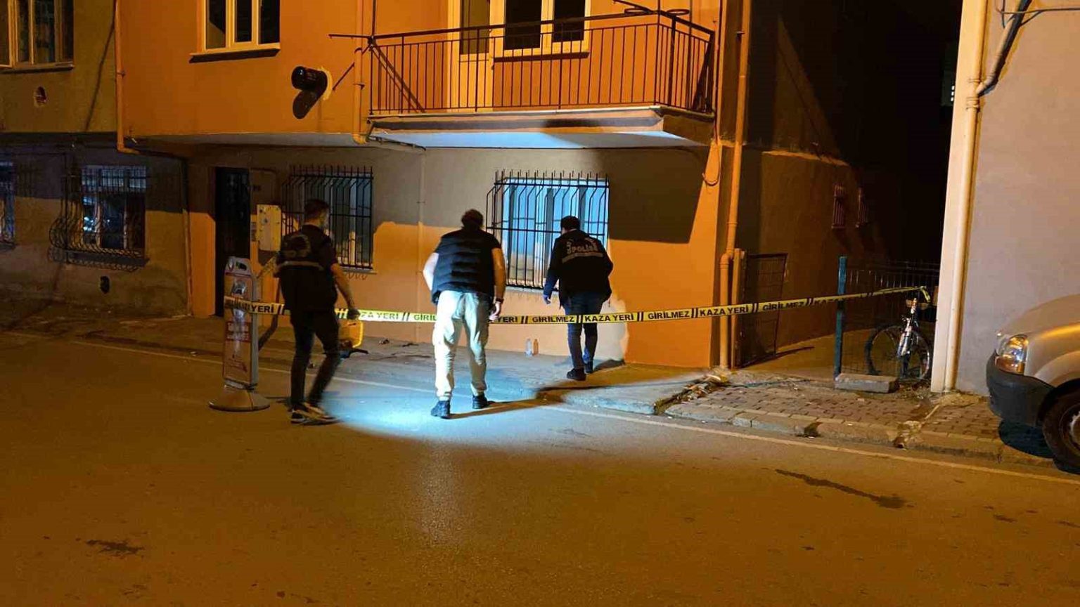 bosandigi-esinin-evine-gitti-kardesi-tarafindan-vuruldu