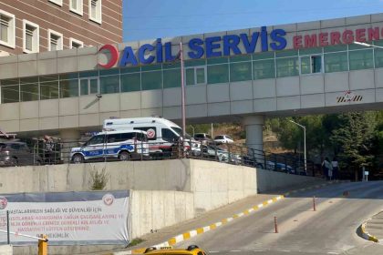 canakkaledeki-akran-zorbaligi-olayinda-3-kisi-gorevden-uzaklastirildi