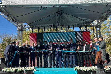 cumhurbaskani-yardimcisi-yilmaz-acilis-ve-temel-atma-torenine-katildi
