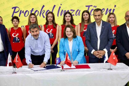 didimde-kadin-voleybol-takimi-yoluna-daha-guclu-devam-edecek