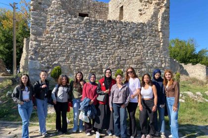 duzcede-universite-ogrencilerine-sehir-turu-duzenlendi