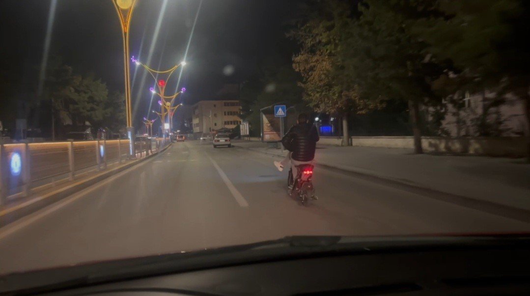 elektrikli-bisikletle-tehlikeli-rahatlik