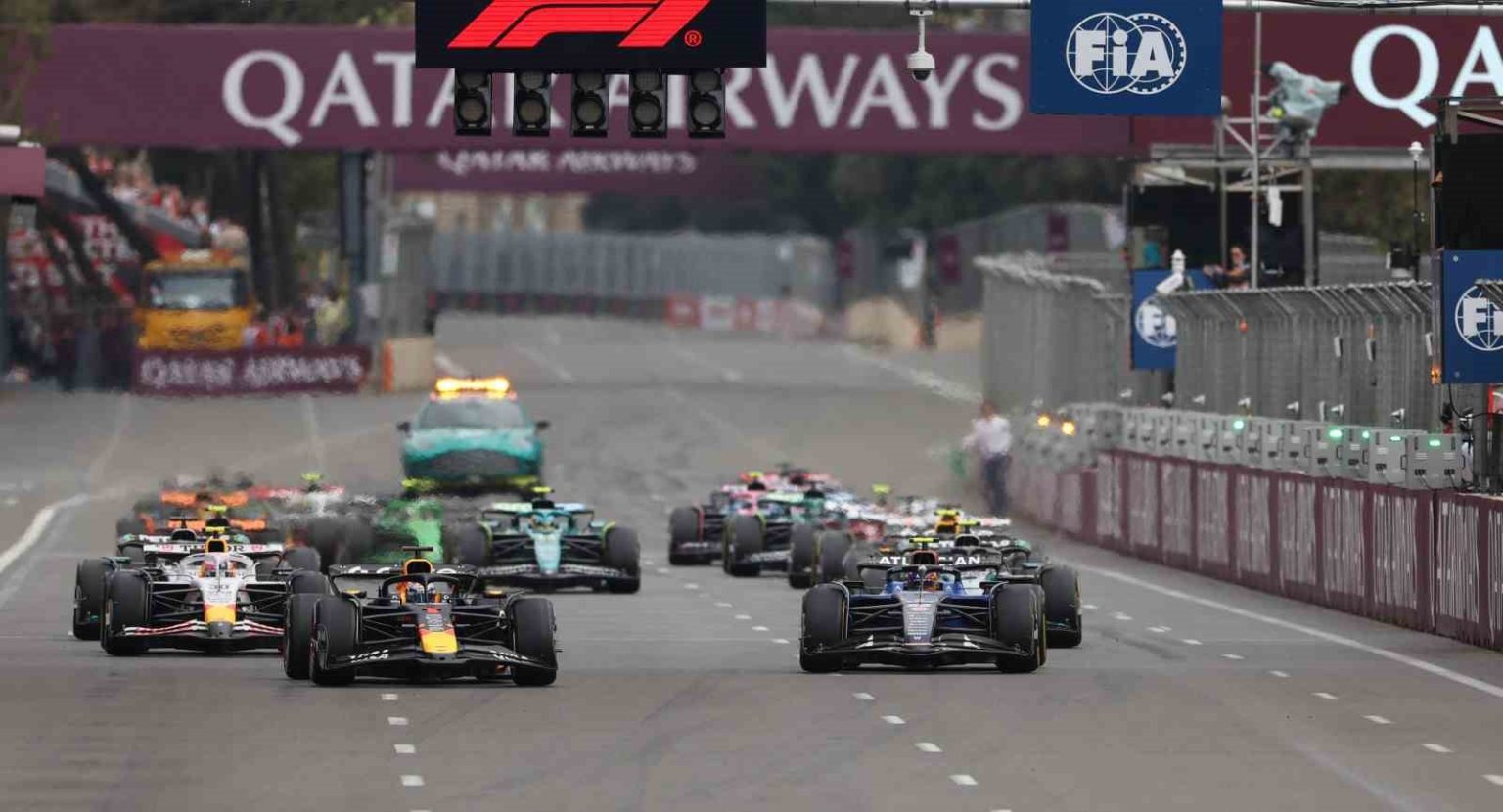 formula-1de-siradaki-durak-singapur