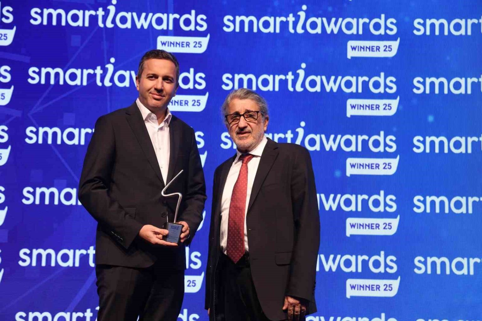 garanti-bbva-emeklilike-smart-i-awardstan-dijital-donusum-odulu
