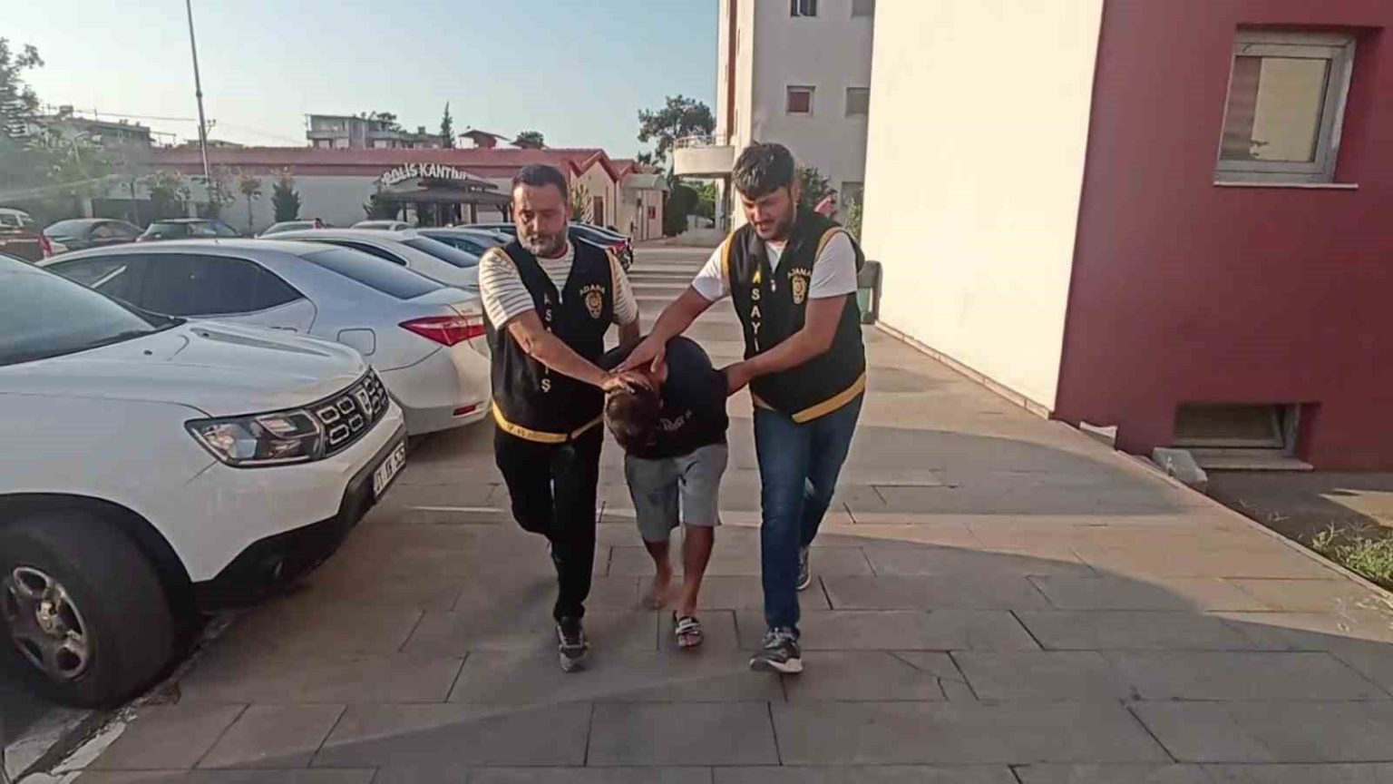 hirsizliktan-50-yil-hapis-aldi-kovalamacayla-yakalandi