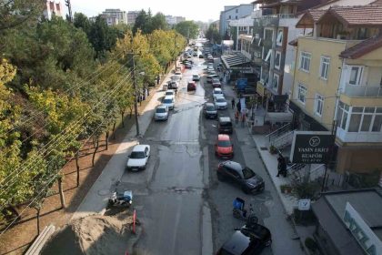 izmitte-sehit-ergun-koncu-caddesi-yenileniyor