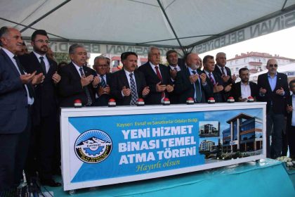 kayseri-valisi-cicek-proje-kayseriye-yakismis