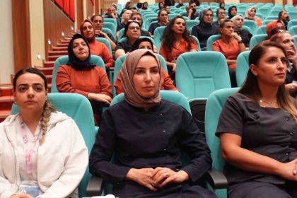 kuduzdan-dunyada-her-yil-59-bin-kisi-yasamini-yitiriyor