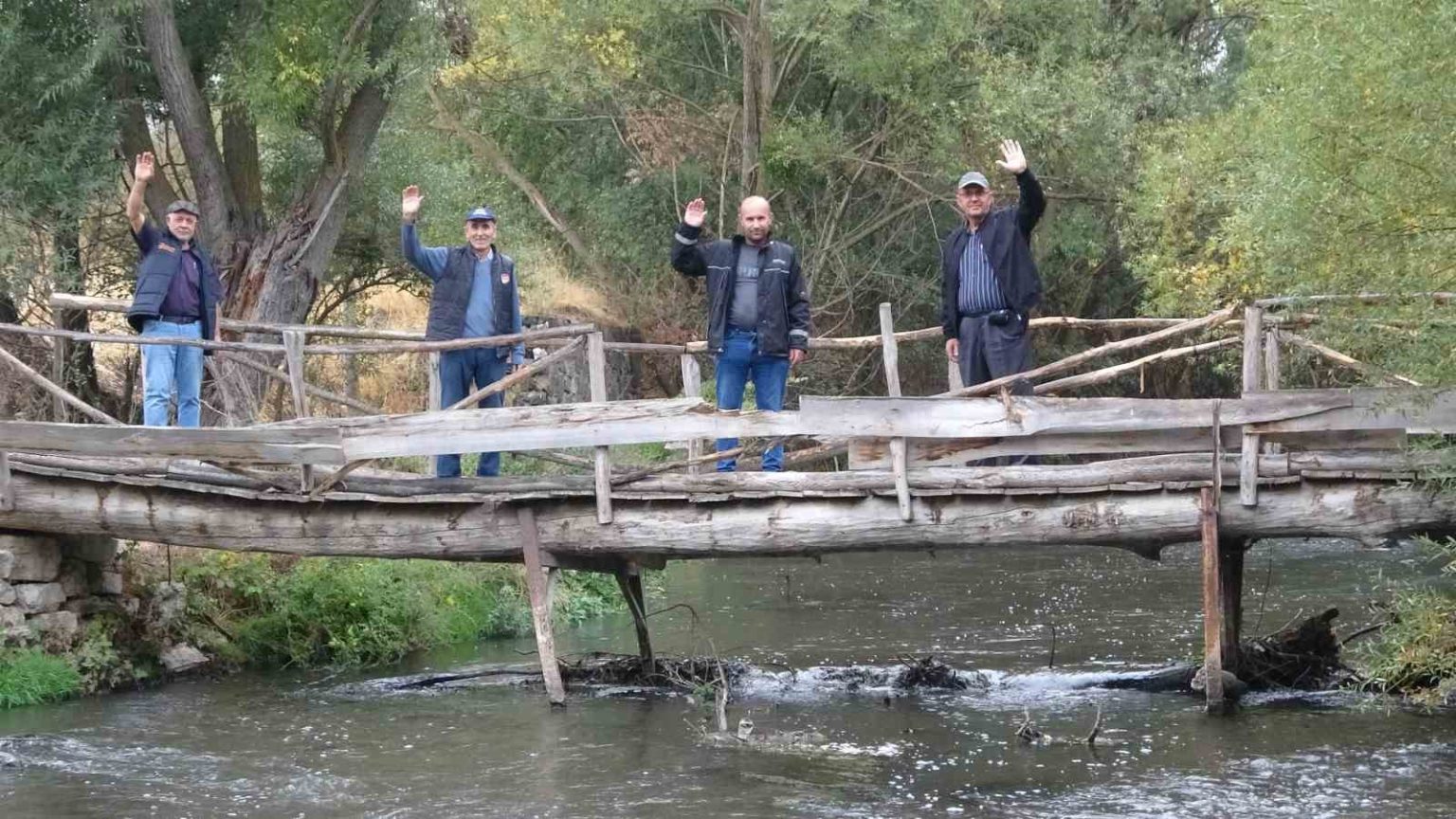 kutahyada-koy-sakinleri-kopru-istiyor