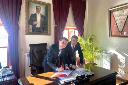 kutahyadaki-ve-istanbuldaki-2-lise-kardes-okul-oldu