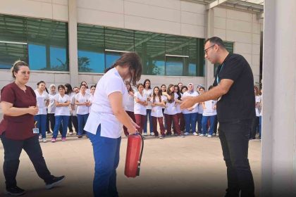 nazilli-devlet-hastanesinde-stajyer-ogrencilere-afet-egitimi