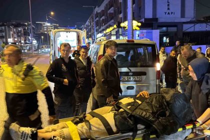 park-halinde-ki-araca-saplandi-1-yarali