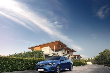 renault-eylulde-11-bin-529-adet-satisla-en-cok-satan-marka-oldu