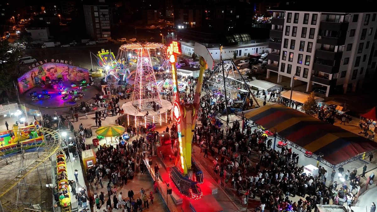 tarihi-yenisehir-panayirina-buyuk-ilgi