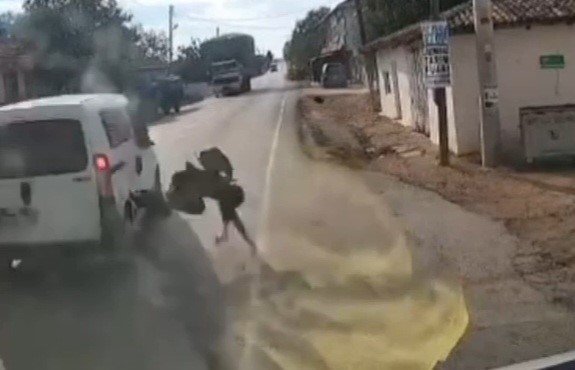 tekirdagda-hafif-ticari-arac-cocuga-carpti