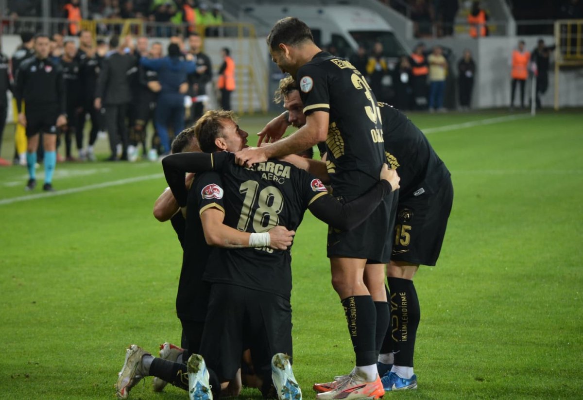 trendyol-1-lig-corum-fk-3-manisa-fk-1