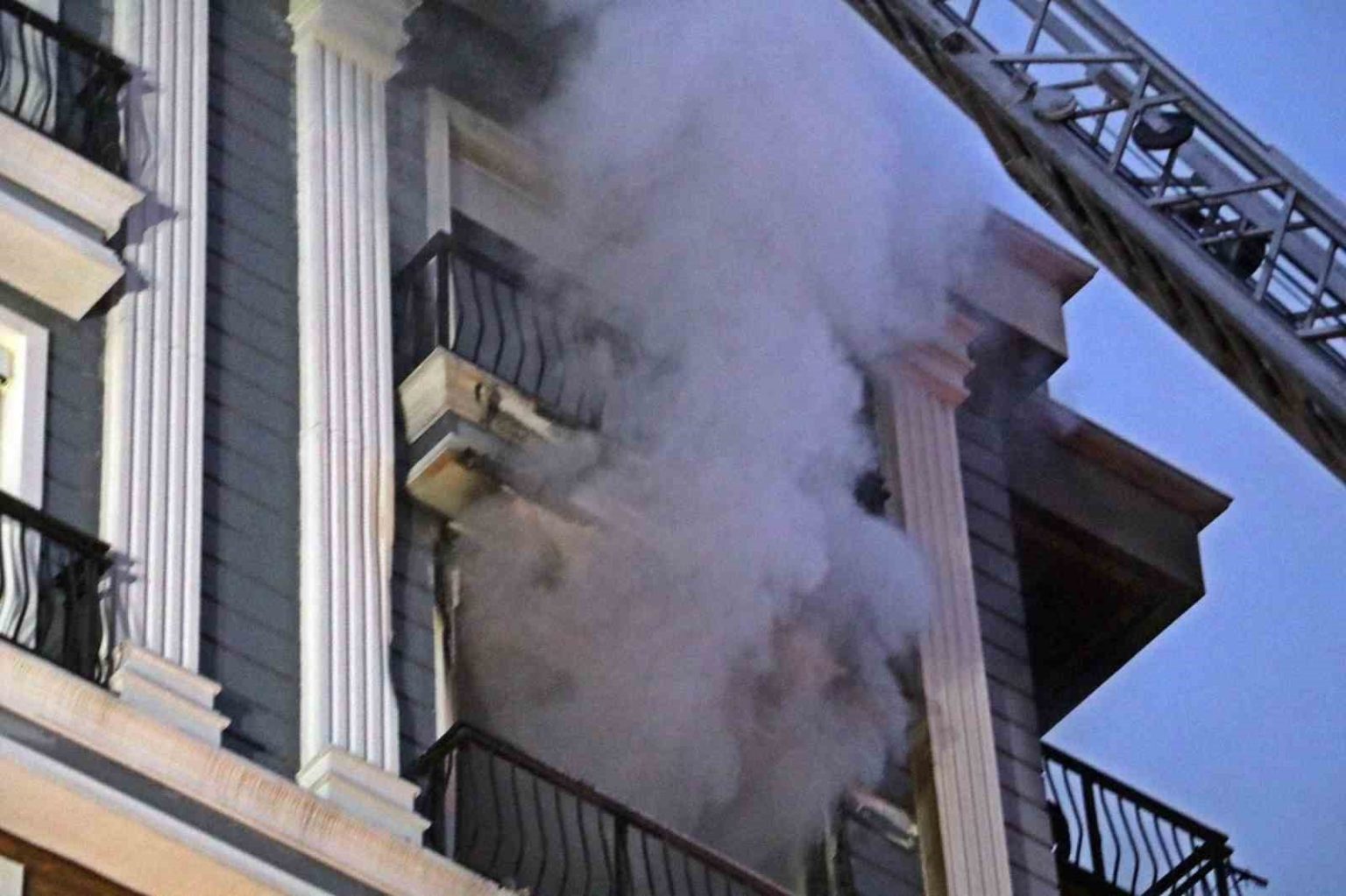 yanginda-anneannesi-ve-teyzesinin-olumuyle-suclanan-sanik-cezaya-itirazim-yok