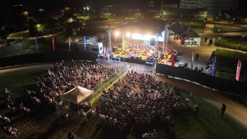 yesil-bursa-uluslararasi-bandolar-festivali-basladi