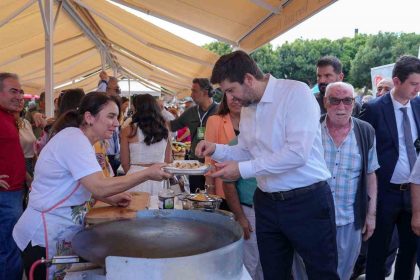 2-uluslararasi-tarsus-sariulak-zeytin-festivali-basladi