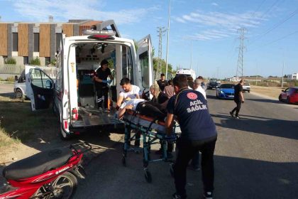 antalyada-14-yasindaki-cocugun-kullandigi-motosiklet-kamyonetle-carpisti-1-yarali