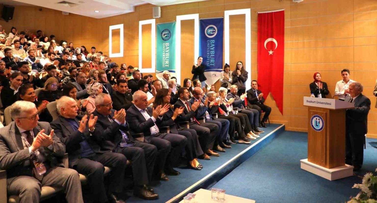 bayburtta-2-saglik-sempozyumu-basladi
