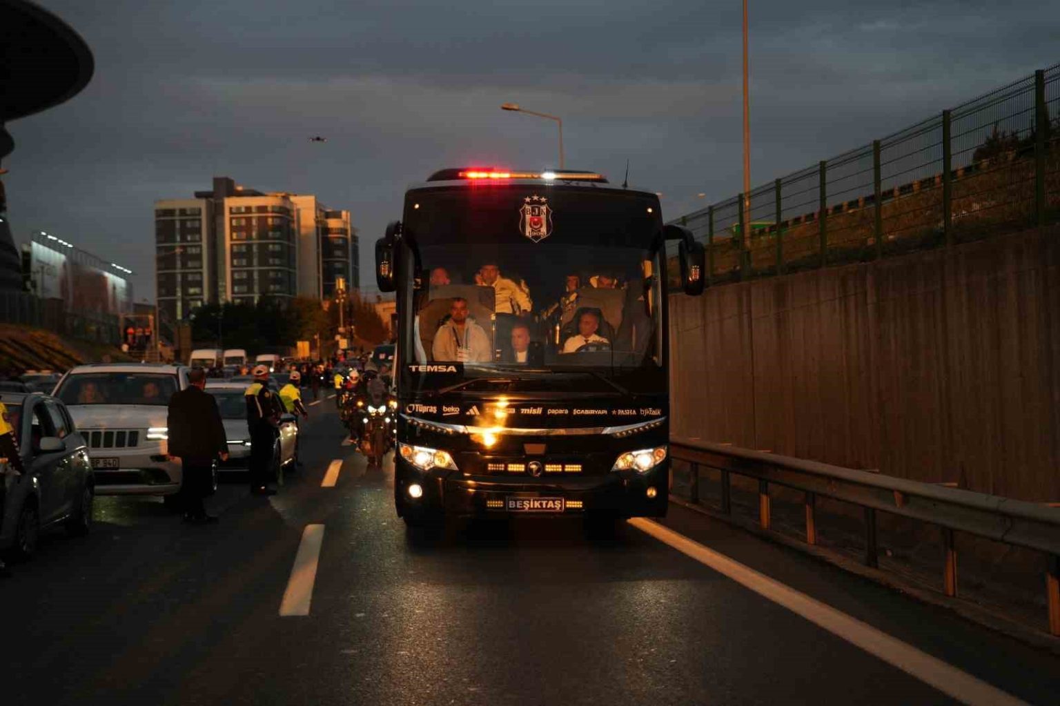 besiktas-rams-parka-ulasti