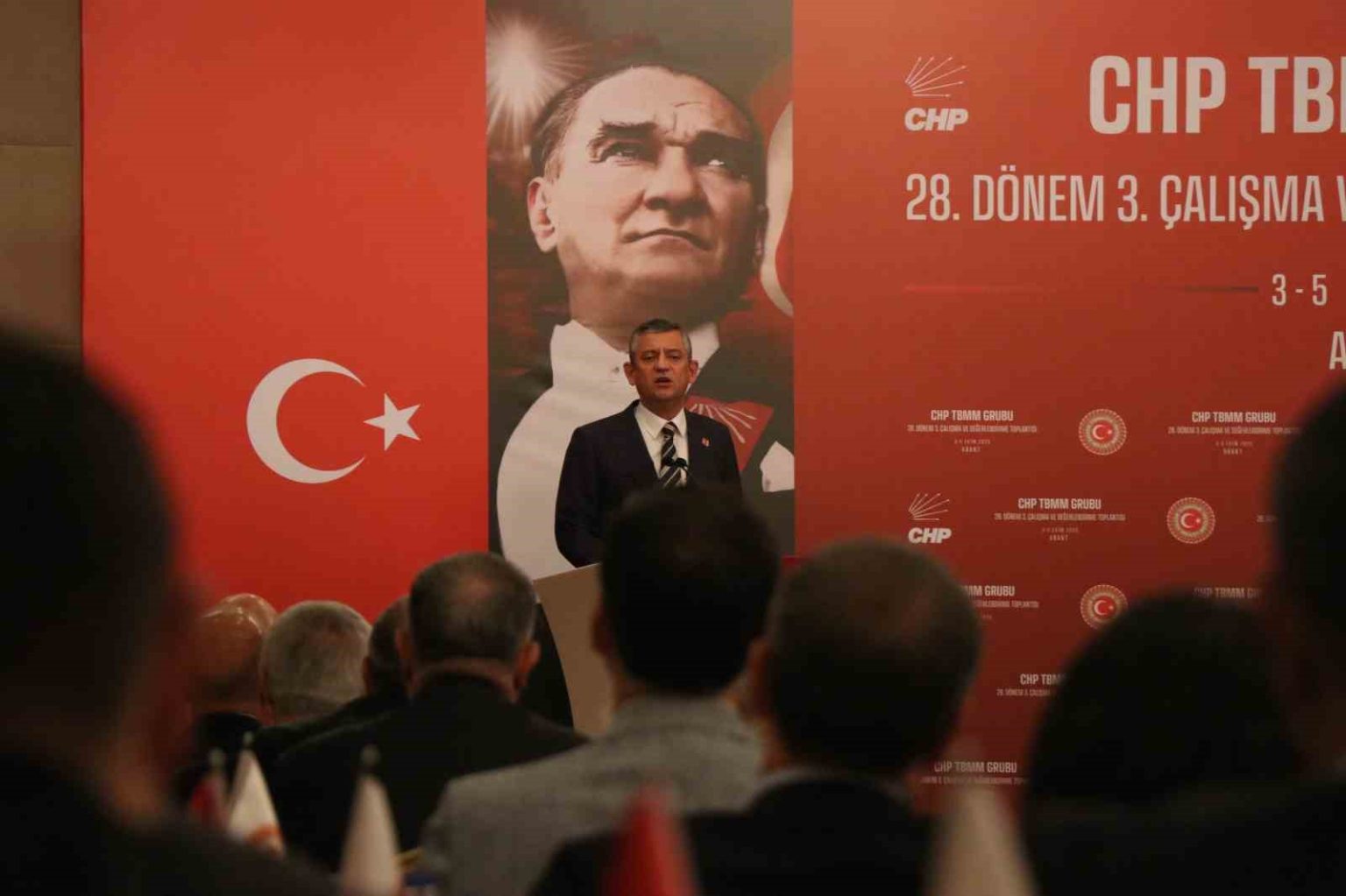 chp-lideri-ozel-son-secimin-birinci-partisiyiz-artik-sokakta-cok-daha-gucluyuz
