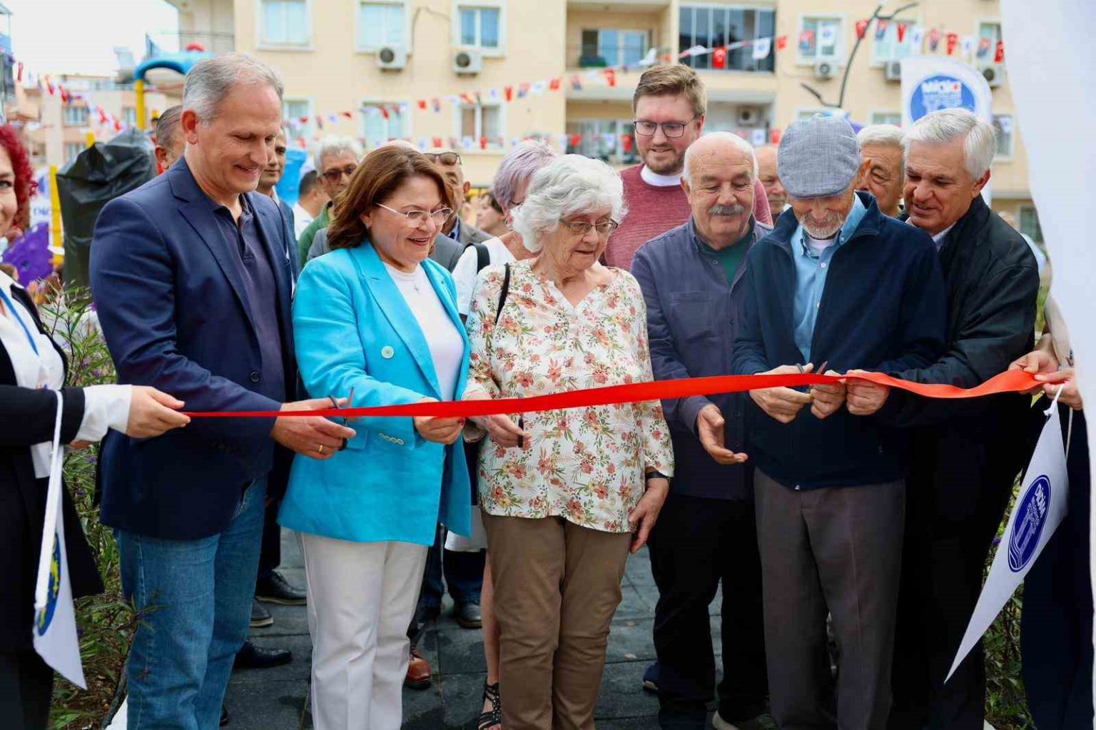 didimde-mehmet-soysalan-parki-torenle-acildi